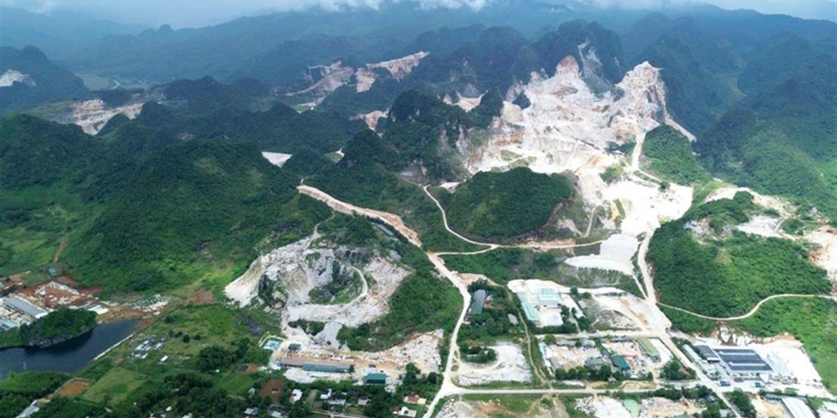 Nghệ An: Xăng dầu giảm, giá vật liệu xây dựng tại mỏ vẫn ở mức cao